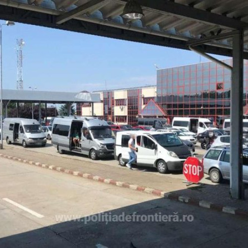 Măsuri pentru fluidizarea traficului de călători în sezonul estival. Aproximativ 328.000 de persoane au tranzitat prin PTF Petea și Urziceni