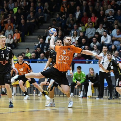 Turneu amical de handbal la Sala Polivalentă &quot;Lascăr Pana&quot;