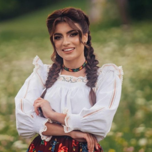 Ioana Vlad, artista din Maramureș, lansează o melodie emoționantă