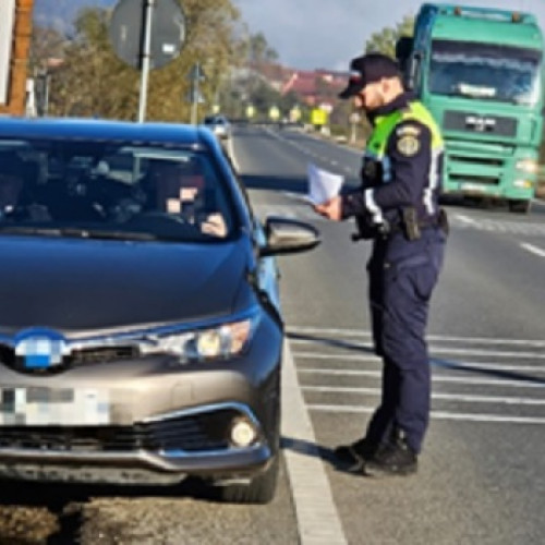 Permisul de conducere reținut: Tânăr din Remetea Chioarului oprit de polițiști