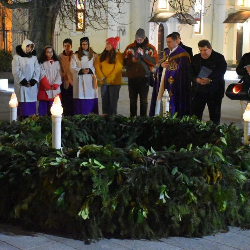 Credincioșii romano-catolici intră în perioada Adventului în Baia Mare