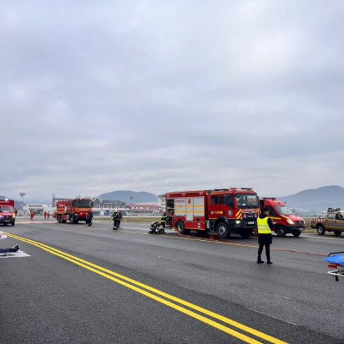 Imagini de la exercițiul derulat la Aeroportul Internațional Maramureș