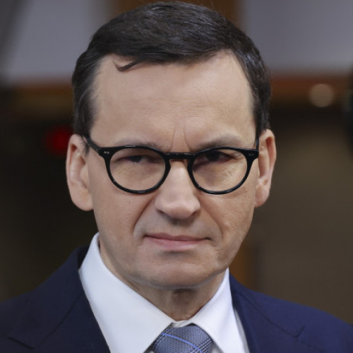 Fost premier polonez, Mateusz Morawiecki, acuzat de abuz în serviciu