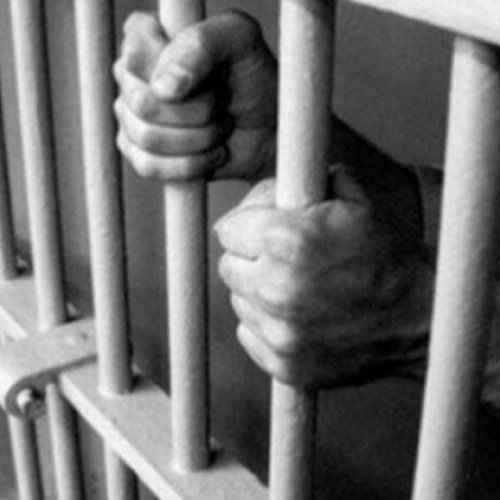 Un bărbat din Câmpulung la Tisa, condamnat la închisoare cu executare pentru lovire sau alte violențe, a fost depus în penitenciar
