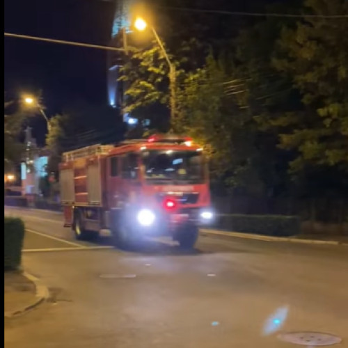 Locuință din Baia Mare cuprinsă de flăcări! Imediat dezlănțuirea incendiului