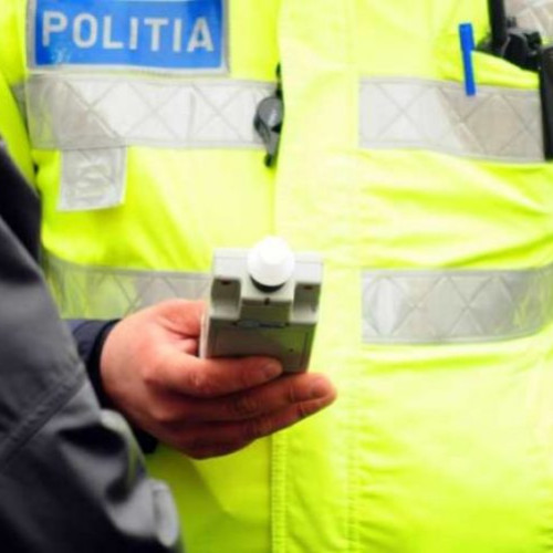 Polițiști din Ocna Șugatag și Cavnic au oprit un șofer sub influența alcoolului