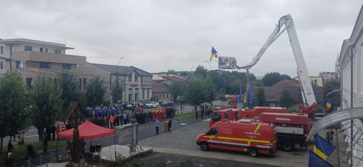Ziua armei pompierilor militari sărbătorită la Maramureș cu ceremonial