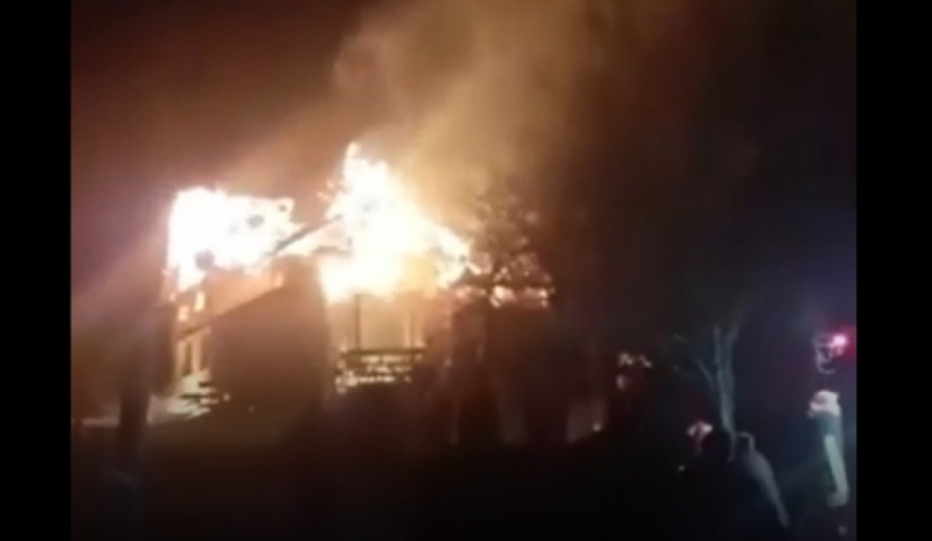 Incendiu devastator în Preluca Veche: o familie a rămas fără casă și gospodărie