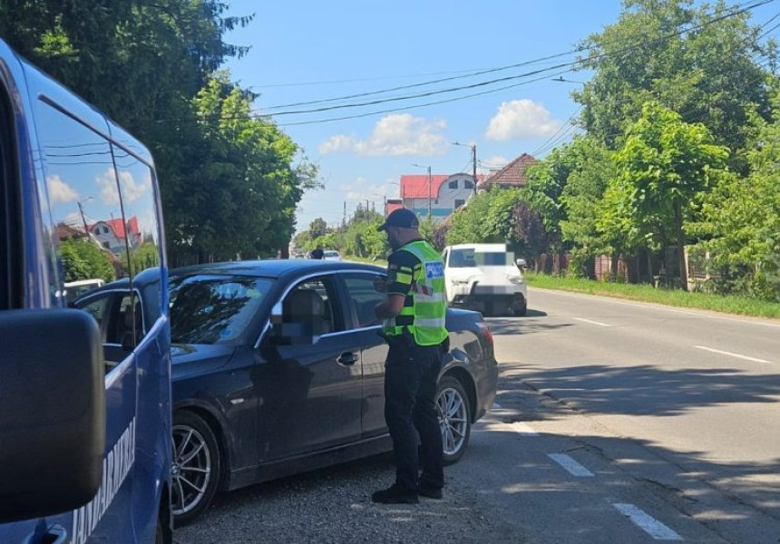 Acțiuni ale polițiștilor din Maramureș pentru prevenirea neregulilor în trafic