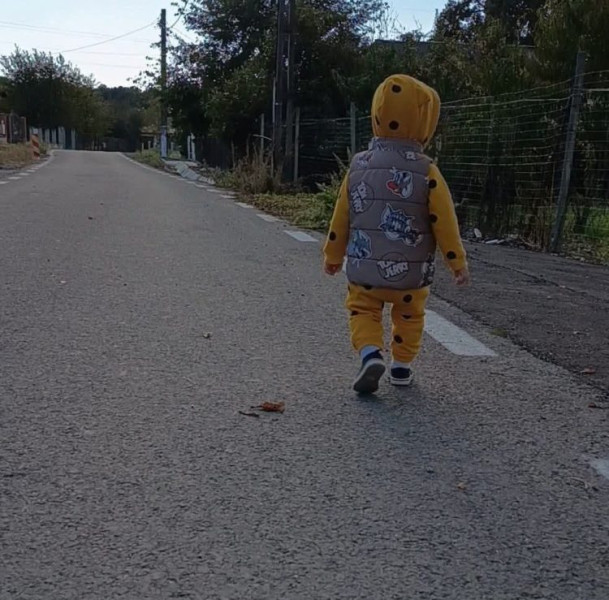 Colectă pentru o mămică însărcinată cu doi copii, în sprijin la Clubul De Copii Hoppá