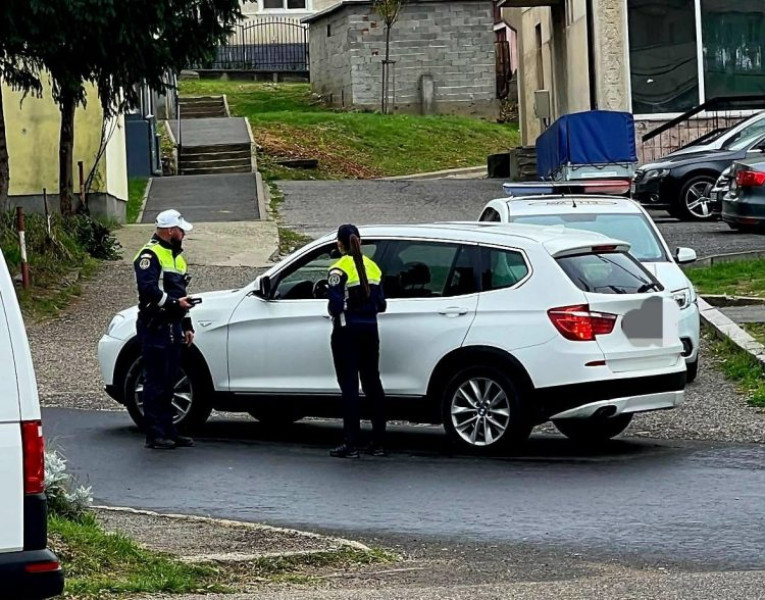 Polițiștii maramureșeni au aplicat peste o mie de sancțiuni în campania „Focus on the Road”