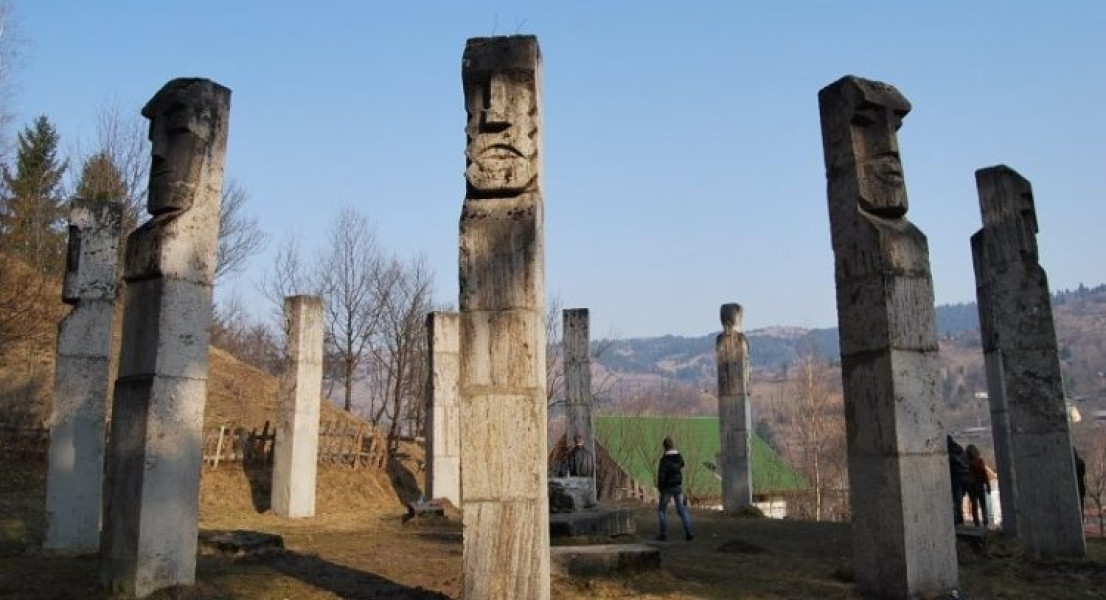 Se împlinesc 81 de ani de la masacrul de la Moisei din 1944