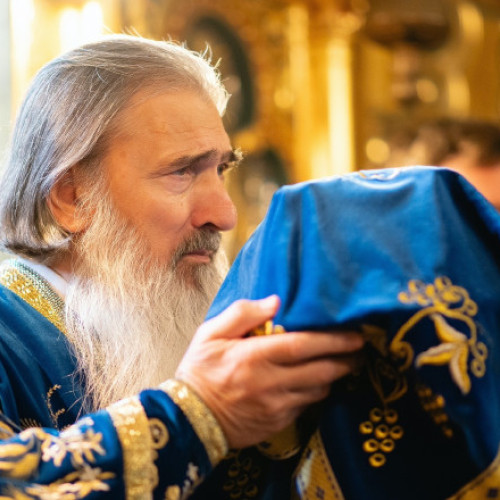 Arhiepiscopia Tomisului impune trei zile de post prin ordin, iar parohiile vor anunța enoriașii. Aceasta este măsura luată pentru înființarea Mitropoliei Tomisului.