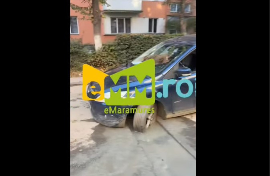 Mai multe mașini blocate în șantier neamenajat la Sighetu Marmației