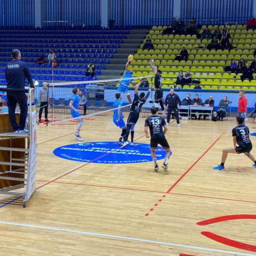 Volei, Divizia A1: Ştiinţa Explorări Baia Mare - Universitatea Cluj, deschide runda a 21-a