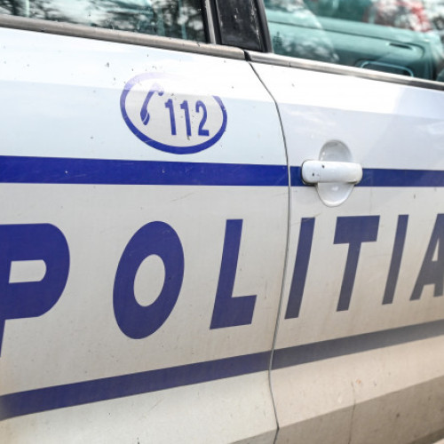 În Dolj, doi bărbați au furat 25.000 de lei de la un bătrân, după ce l-au abandonat pe un câmp, oferindu-se să îl ducă cu mașina acasă