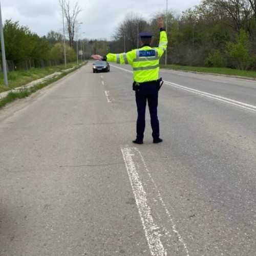 Șase certificate de înmatriculare reținute și 22 de sancțiuni aplicate în urma acțiunilor polițiștilor la Săliștea de Sus - Activitățile de prevenire a accidentelor rutiere continuă în Maramureș