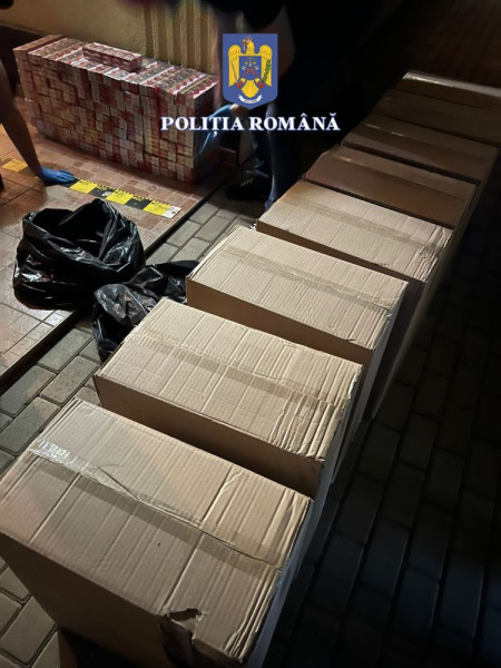 Descinderi ale poliţiștilor în Baia Mare, Seini și Groși pentru capturarea contrabandiștilor de ţigări. Două persoane au fost reținute.