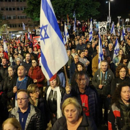 Tel Avivul cere eliberarea ostaticilor deţinuți de Hamas - Familiile victimelor să se alăture protestului