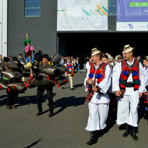 Maramureșul istoric aduce tradițiile populare la Festivalul Românesc din Chișinău