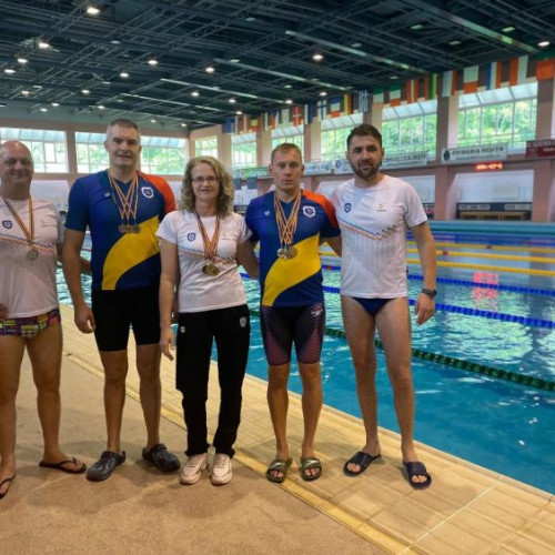 Sportivii de la Gold Stars Baia Mare aduc 17 medalii de la Campionatele Naționale de Natație Masters