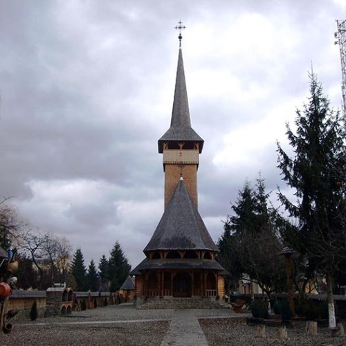 Celebrări religioase la biserica de lemn &quot;Binecredinciosul Voievod Ștefan cel Mare și Sfânt&quot; din Sighetu Marmației